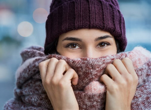 photo dame écharpe froid